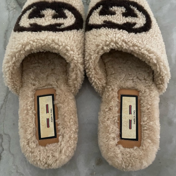 Gucci Interlocking G Slippers They Are Autentic - Picture 2 of 3